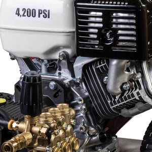 BE Power B4213HSGS 4,200 PSI 4.2 GPM Cold Water Gas Pressure Washer
close up
