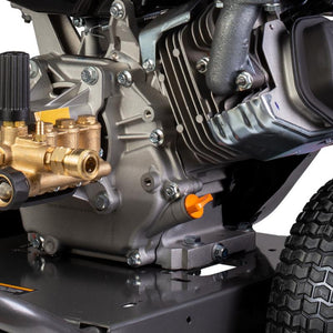 BE Power B4415PA 4,400 PSI 4.2 GPM Cold Water Gas Pressure Washer
close up