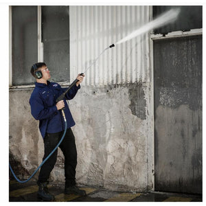 Makinex DPW-2500-0A-HU-50 2,500 PSI 2.5 GPM Gas Cold Water Dual Pressure Washer with 3 Spray Tips in action